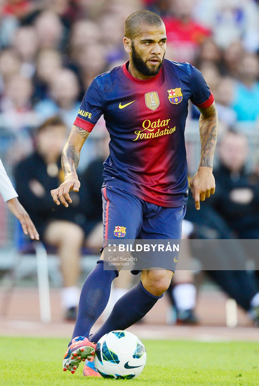 Dani Alves, Barcelona