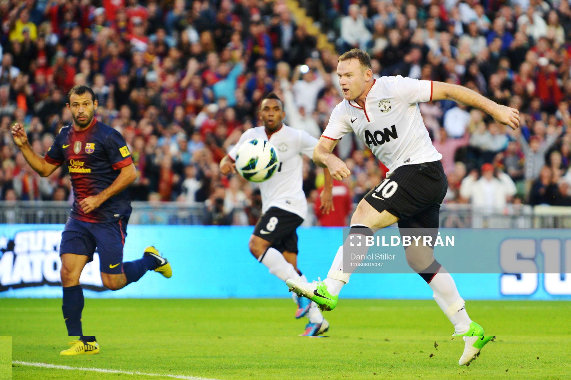 Wayne Rooney, Manchester United, bränner en straff