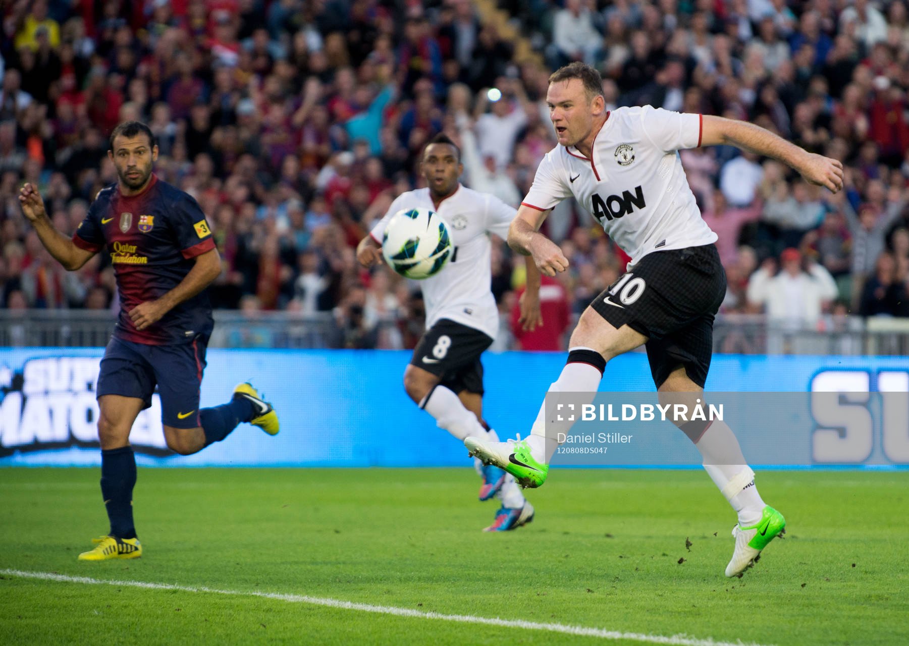 Wayne Rooney, Manchester United, bränner även returen