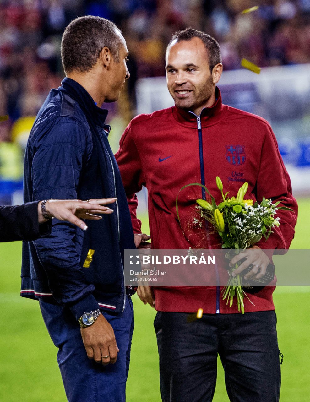 Andrés Iniesta, Barcelona, pratar med Henrik Larsson