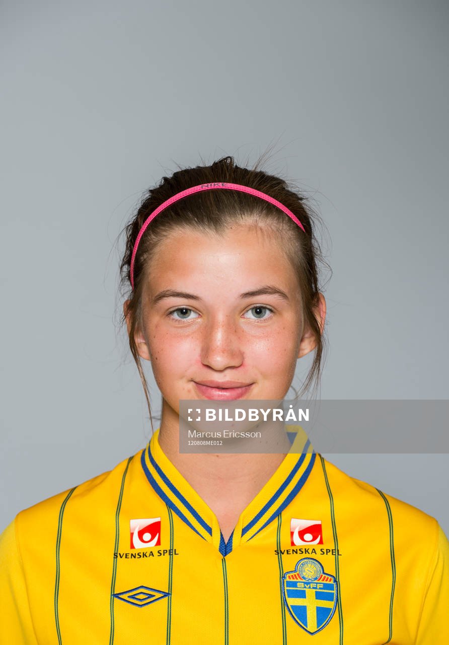 Porträtt. Fanny Thoresson