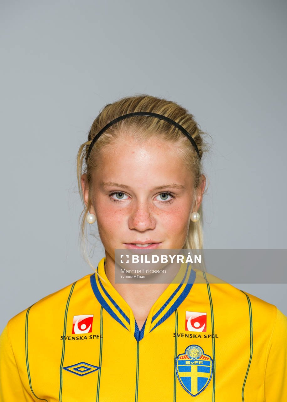 Porträtt. Stina Lennartsson