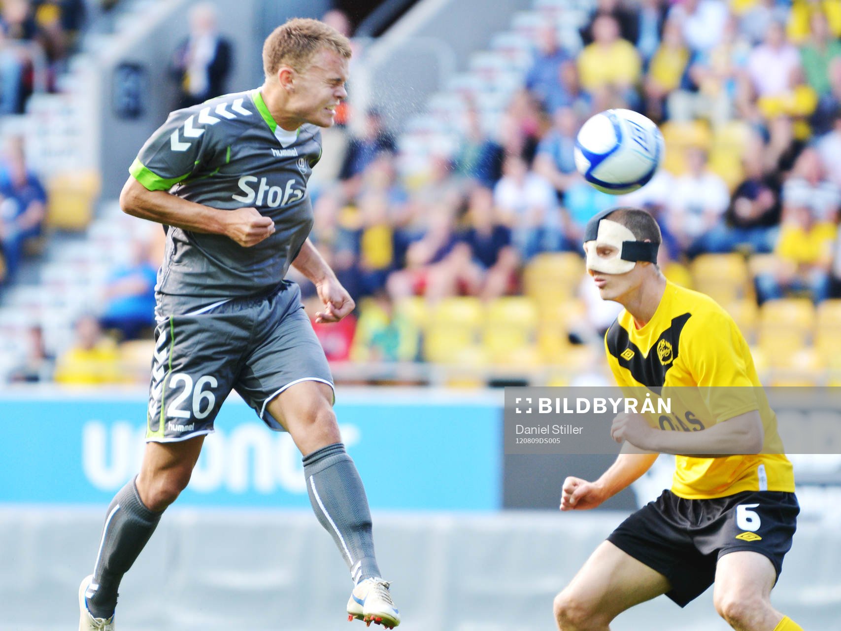 Troels Klove Hallstrom, Horsens och Jon Jönsson, Elfsborg
