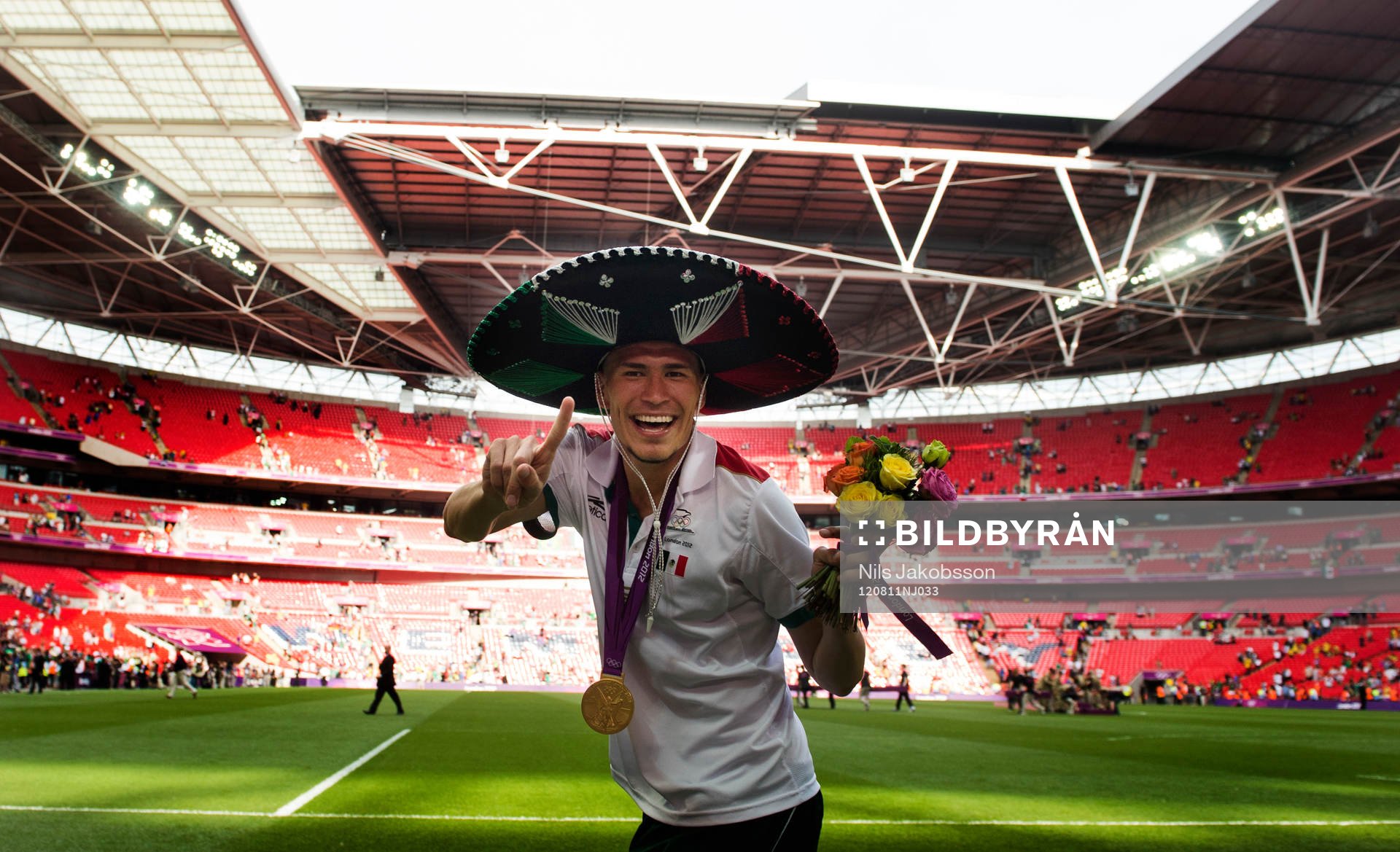 OS 2012, Fotboll, final, Brasilien - Mexico: Jorge Enriquez, Mexico, jubel.