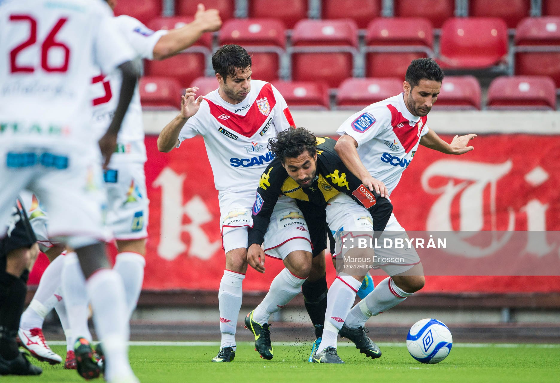 Sebastian Castro-Tello, Hammarby kläms fast i Assyriskas