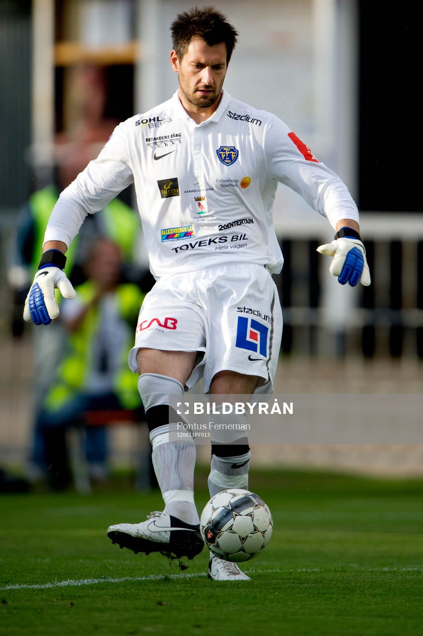 Stojan Lukic, målvakt, Falkenberg