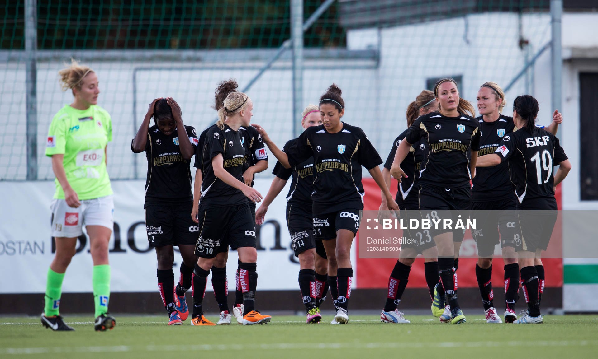 Christen Press, Göteborg, gör 1-0, jubel