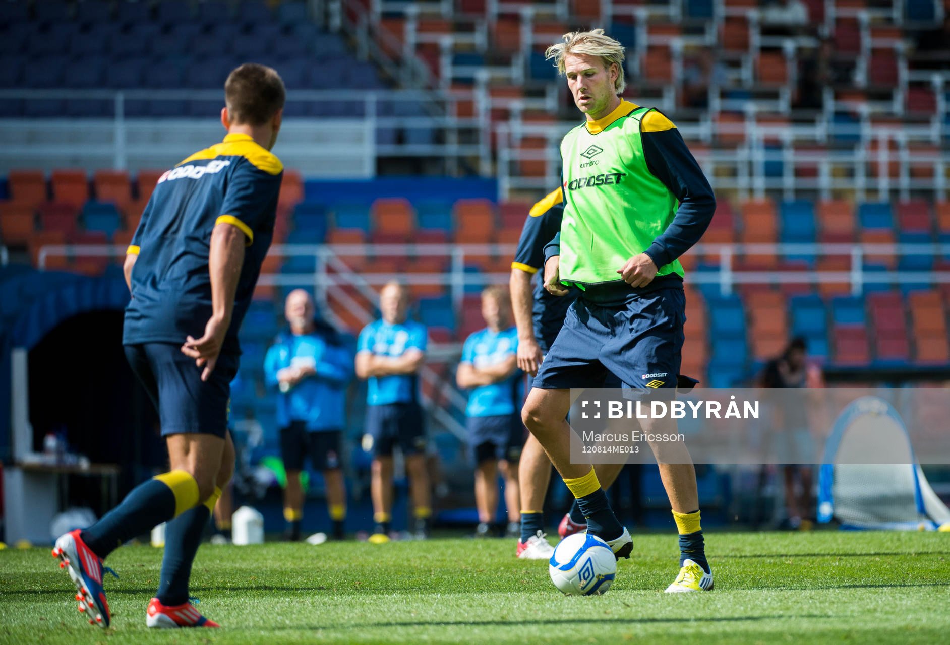 Sverige träning på Råsunda. Ola Toivonen