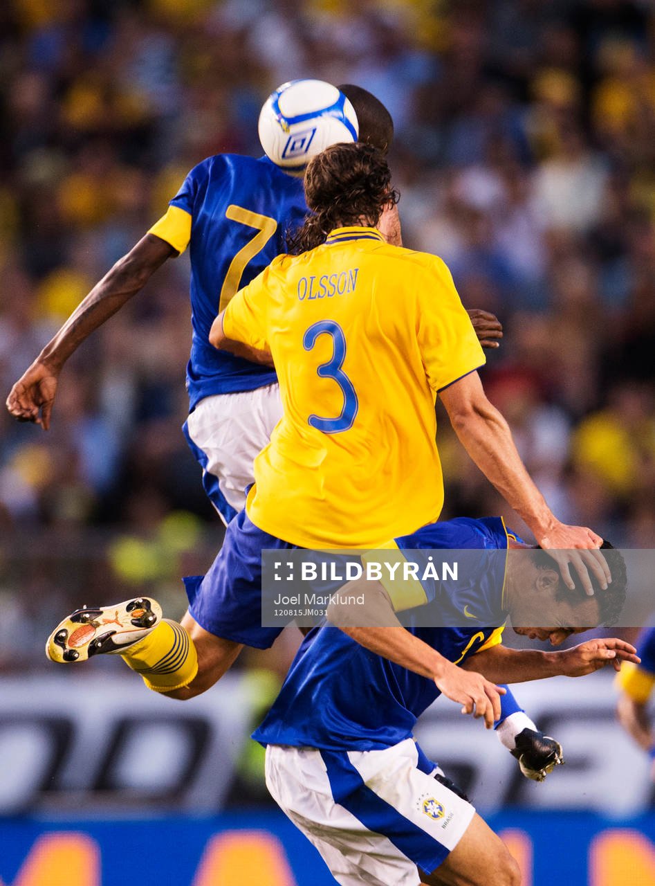Ramires och Leandro Damiao, Brasilien, utmanas av Jonas