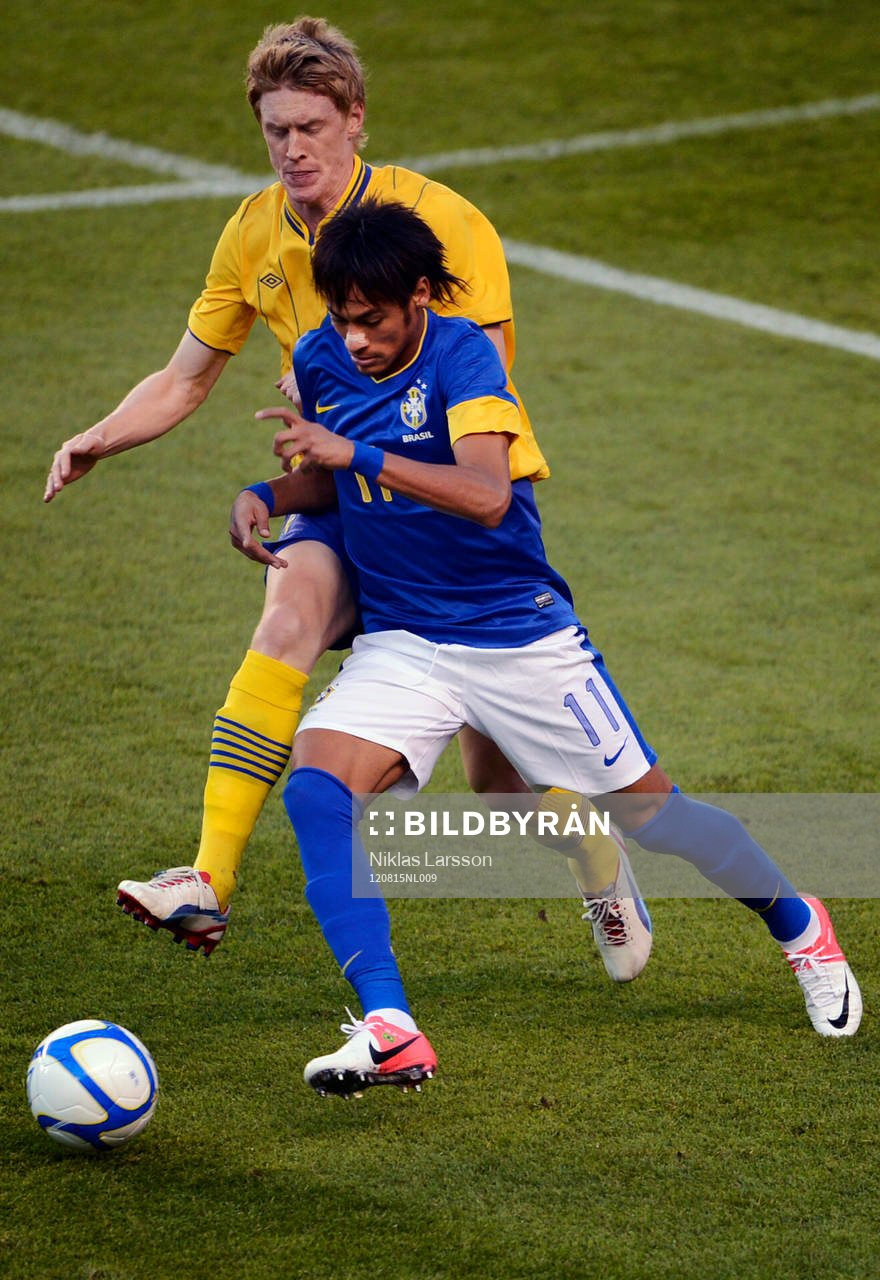 Rasmus Elm, Sverige, Neymar, Brasilien