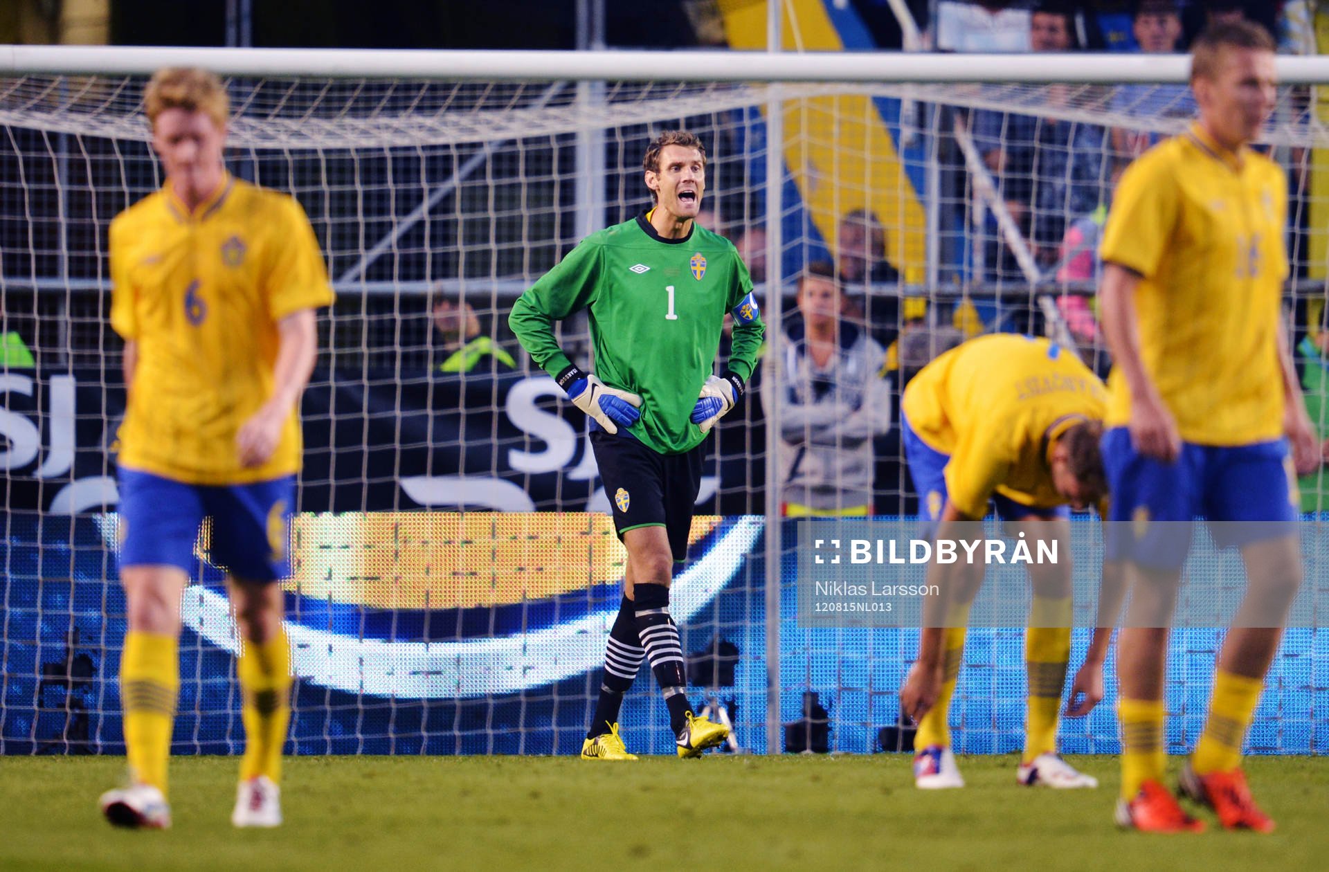 Andreas Isaksson, målvakt, Sverige, depp, 1-0