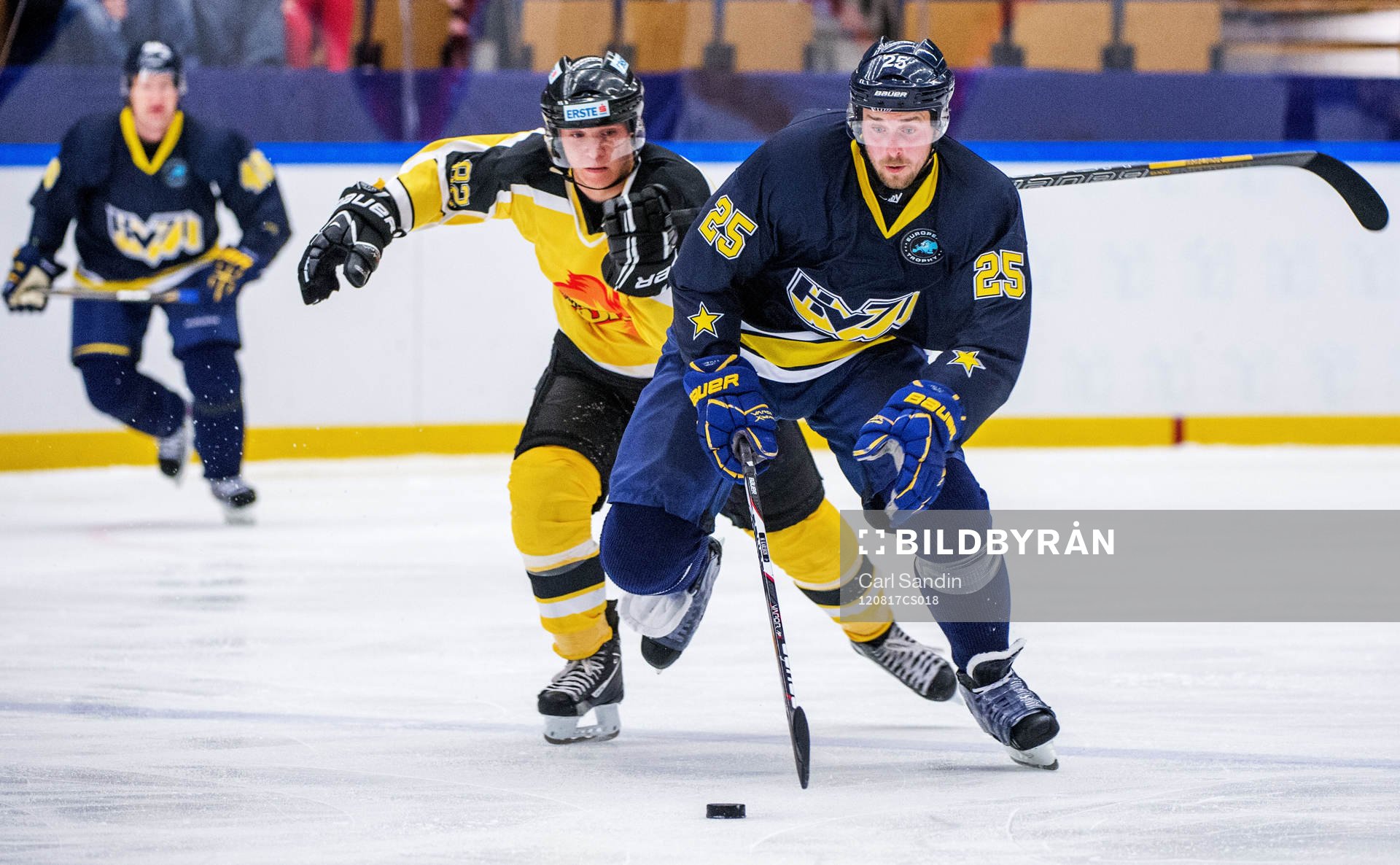 Mario Seidl, Vienna Capitals, Mattias Karlsson, HV71