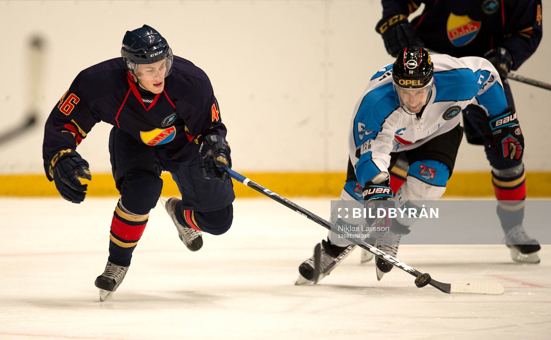 Pontus Åberg, Djurgården och Sandy Jeannin, Fribourg