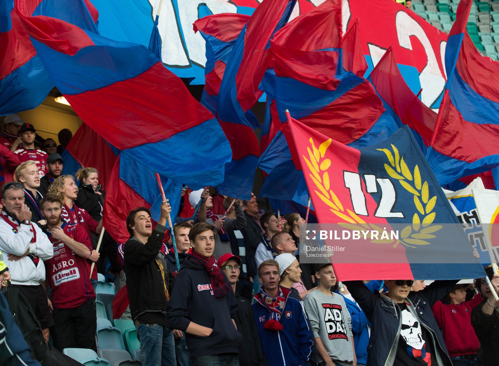 Örgrytes hejjarklack, flaggor, tifo