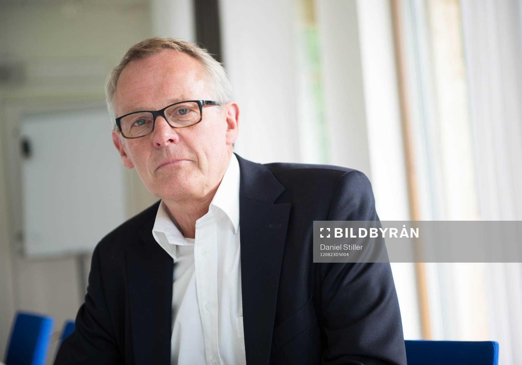 Seppo Vaihela, Klubbdirektör