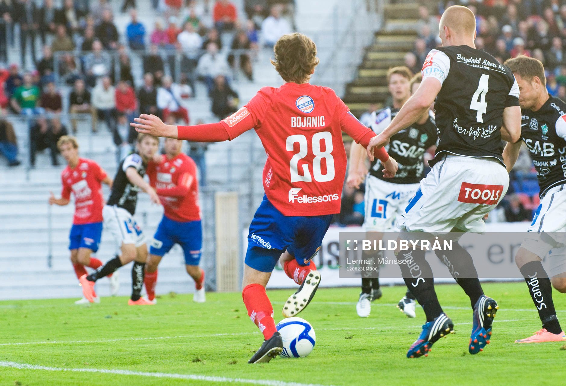 1-0, förspelet, Darijan Bojanic, Öster slår in bollen