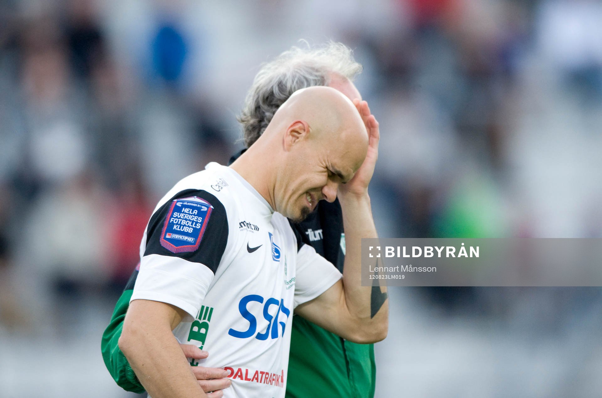 Målvakten Gerhard Andersson, Brage, skadades och fick utgå