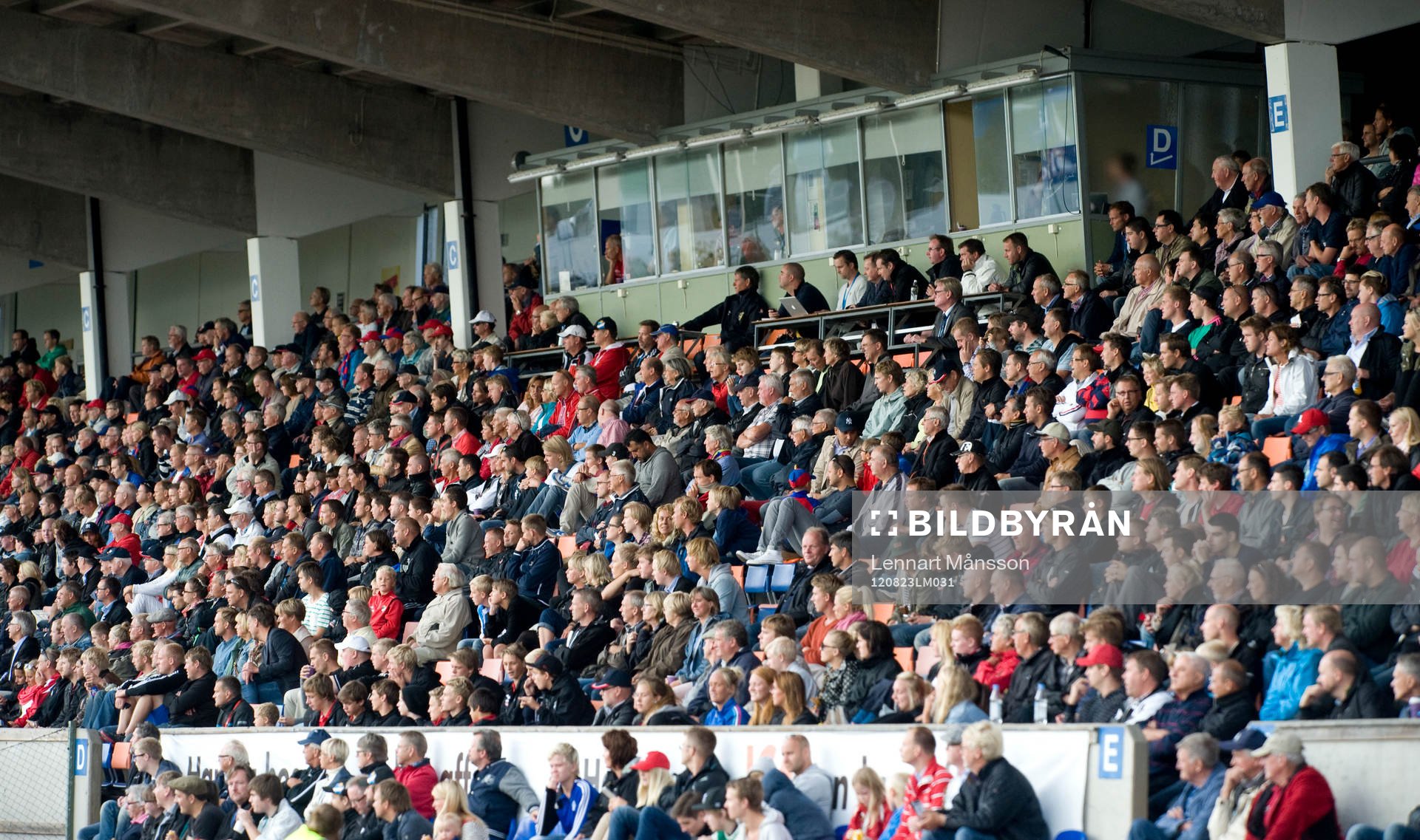 Den gamla huvudläktaren på Värendsvallen