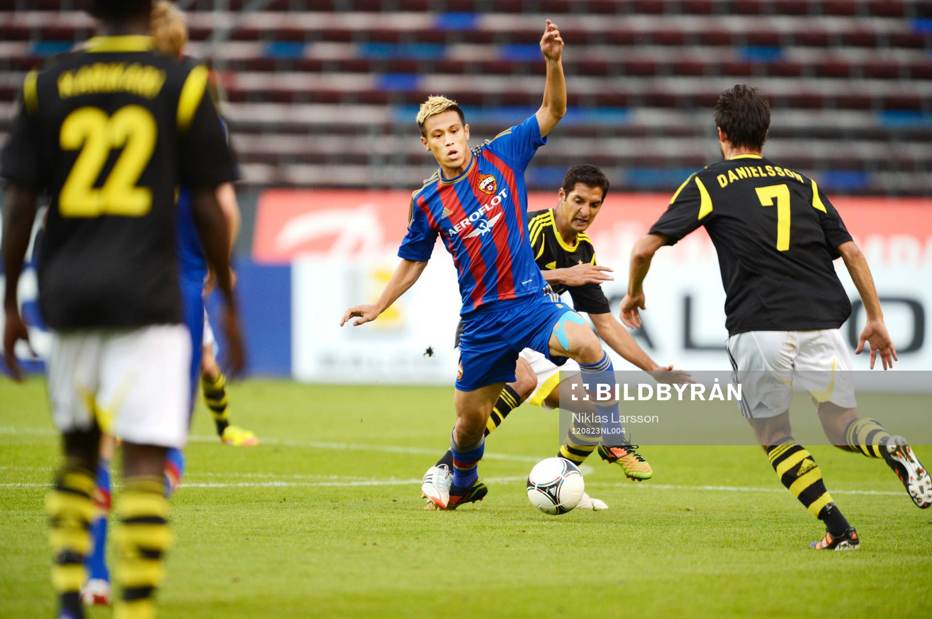 Keisuke Honda, Moskva och Celso Borges, AIK