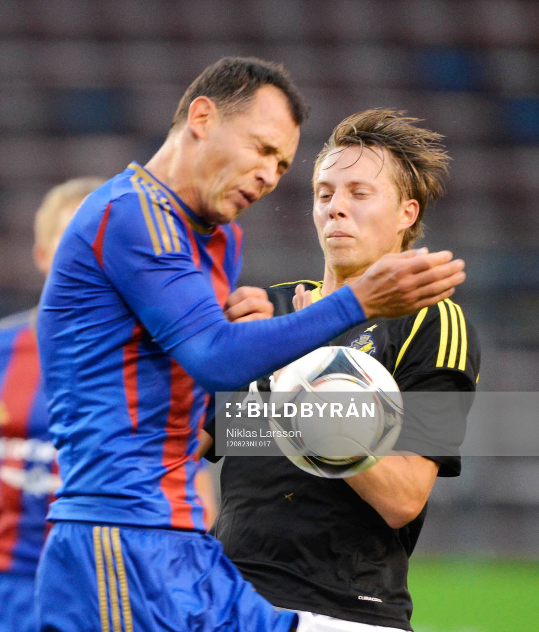 Alan Dzagoev, Moskva och Viktor Lundberg, AIK