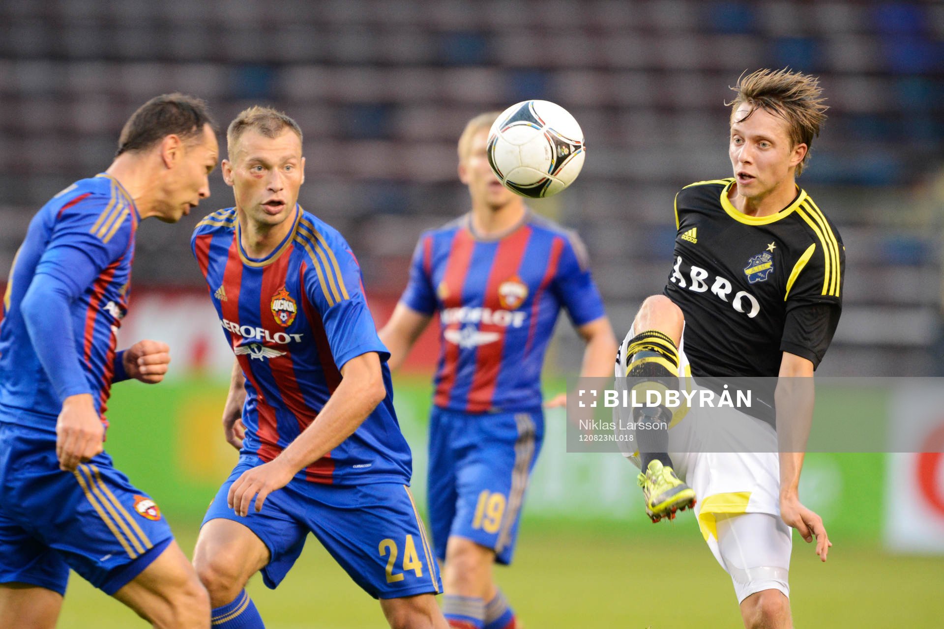 Vasili Berezutskiy, Moskva och Viktor Lundberg, AIK