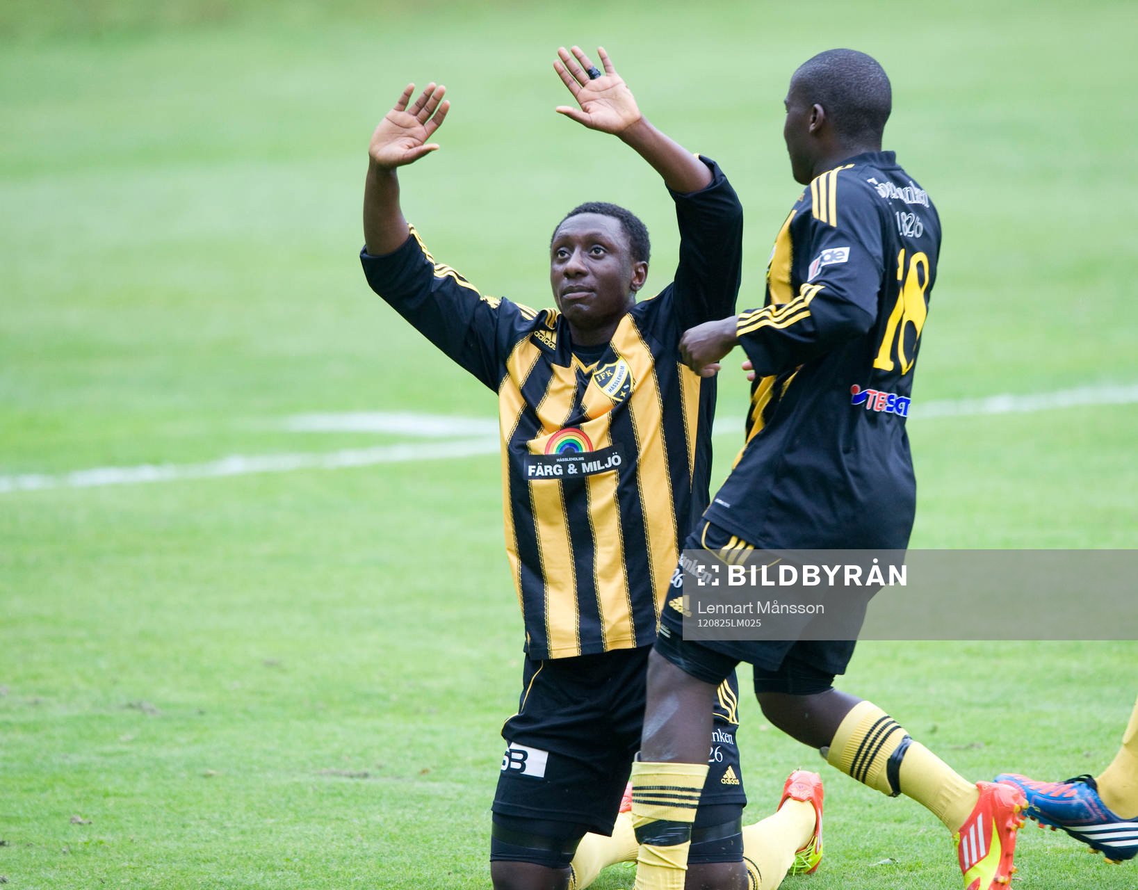 1-1, Waxiu Shehu