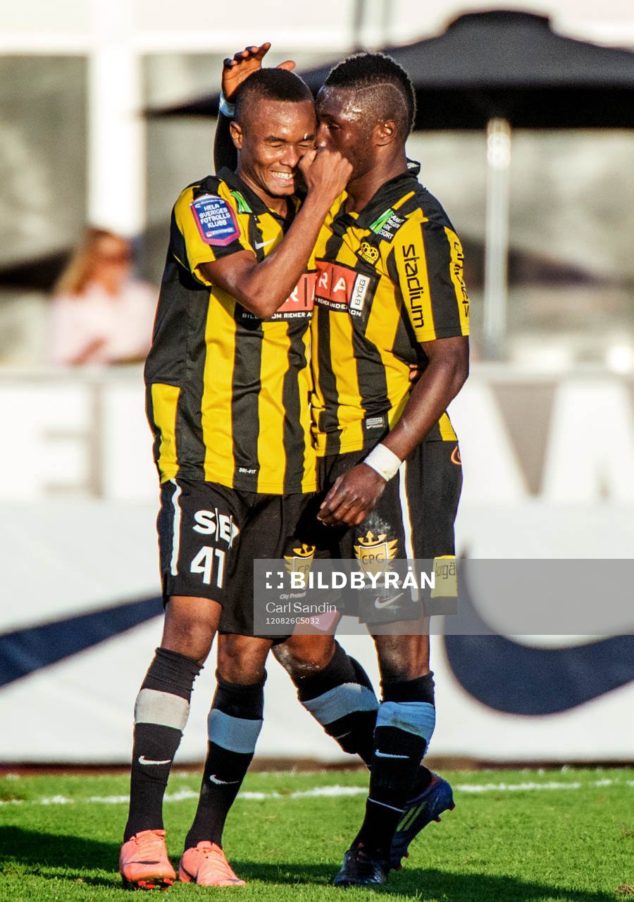 Nasiru Mohammed, Waris Majeed, Häcken, jubel