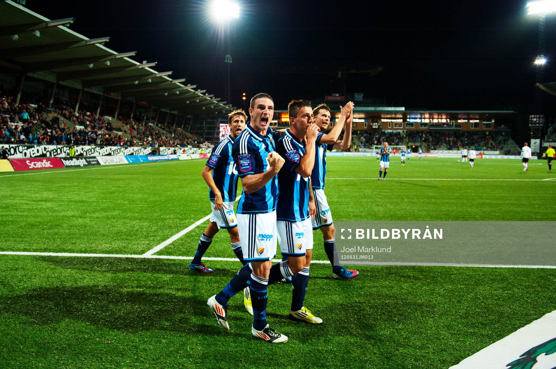 Fotboll, Allsvenskan, Örebro - Djurgården: Philip Hellquist, James Keene, Erton Fejzullahu och Kasper Hämäläinen, Djurgården, jublar efter 2-3-målet.