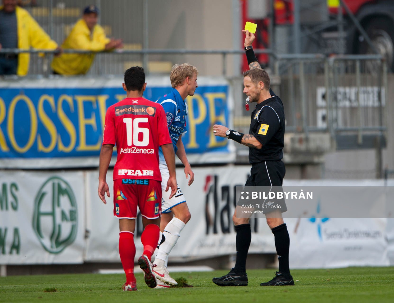 Viktor Svensson, Trelleborg, gul kort, Lars Olsson, domare