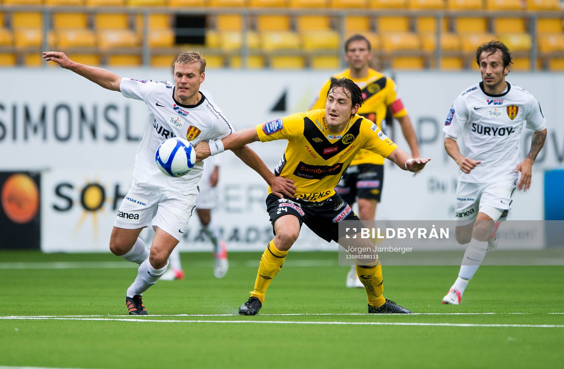 Johan Arneng, Syrianska kamp Stefan Ishizaki, IF Elfsborg