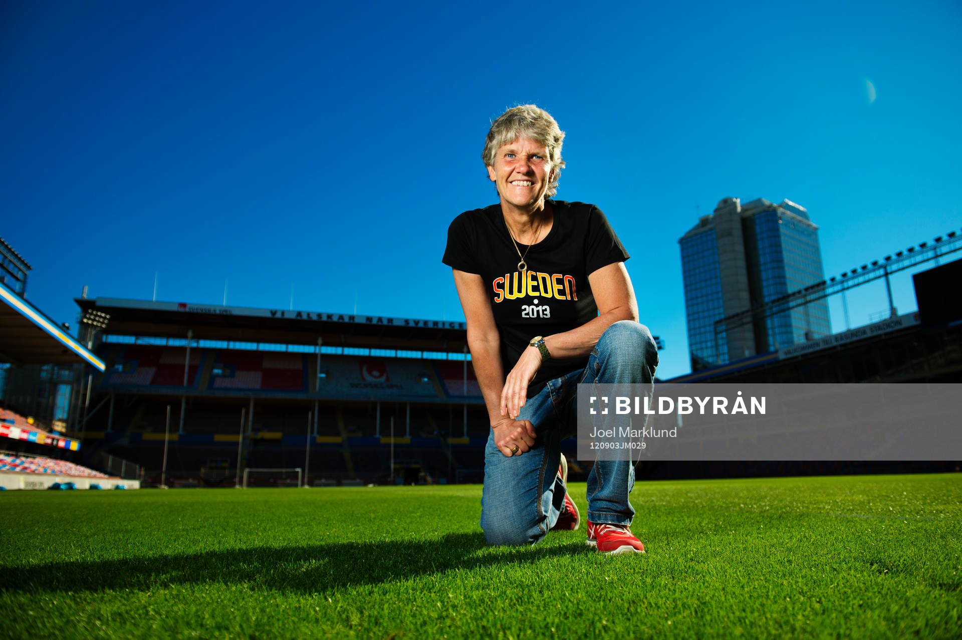 Fotboll, dam, Fotbollförbundet, presskonferens: Pia Sundhage presenteras på Råsunda som kommande förbundskapten för Sveriges damfotbollslag.