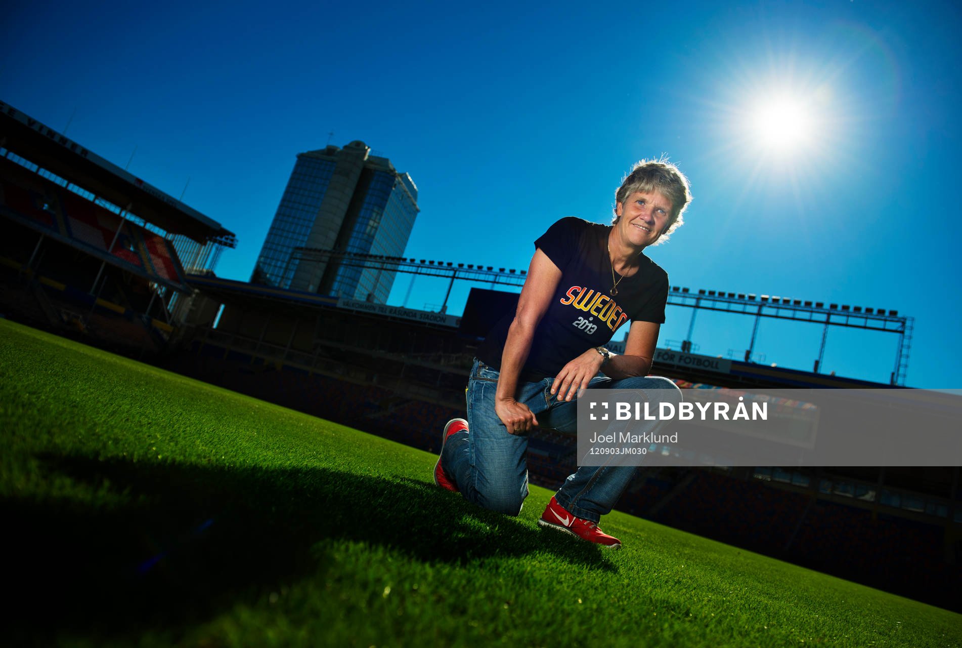 Fotboll, dam, Fotbollförbundet, presskonferens: Pia Sundhage presenteras på Råsunda som kommande förbundskapten för Sveriges damfotbollslag.