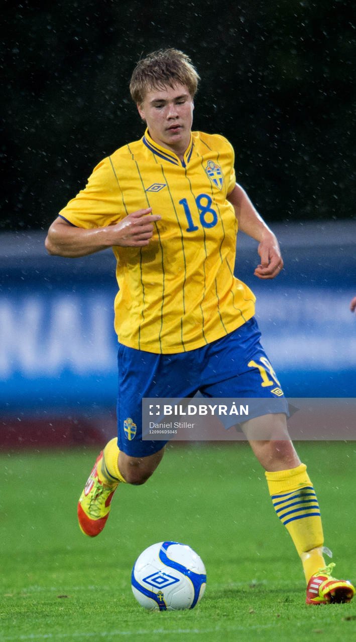 Simon Tibbling, Sverige