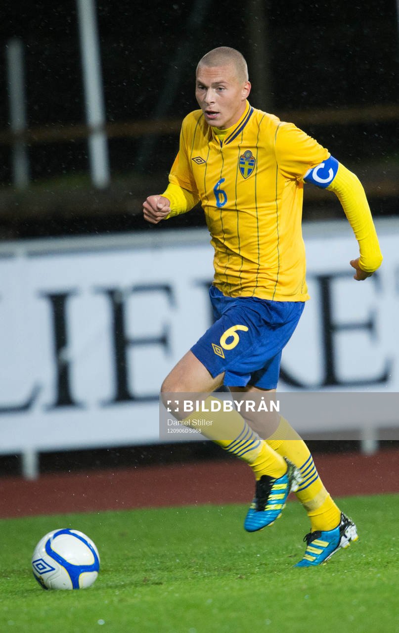 Victor Nilsson Lindelöf, Sverige