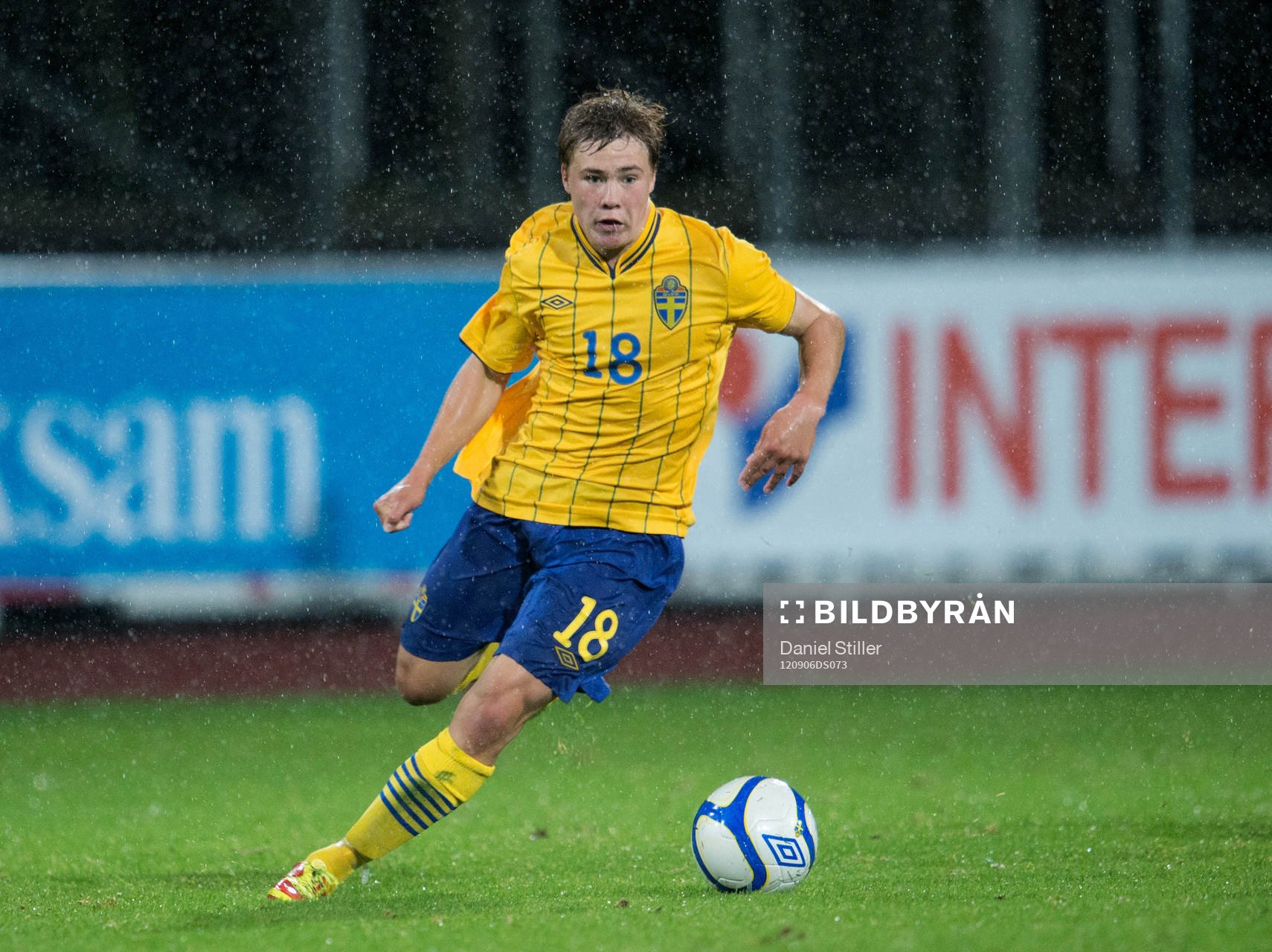 Simon Tibbling, Sverige