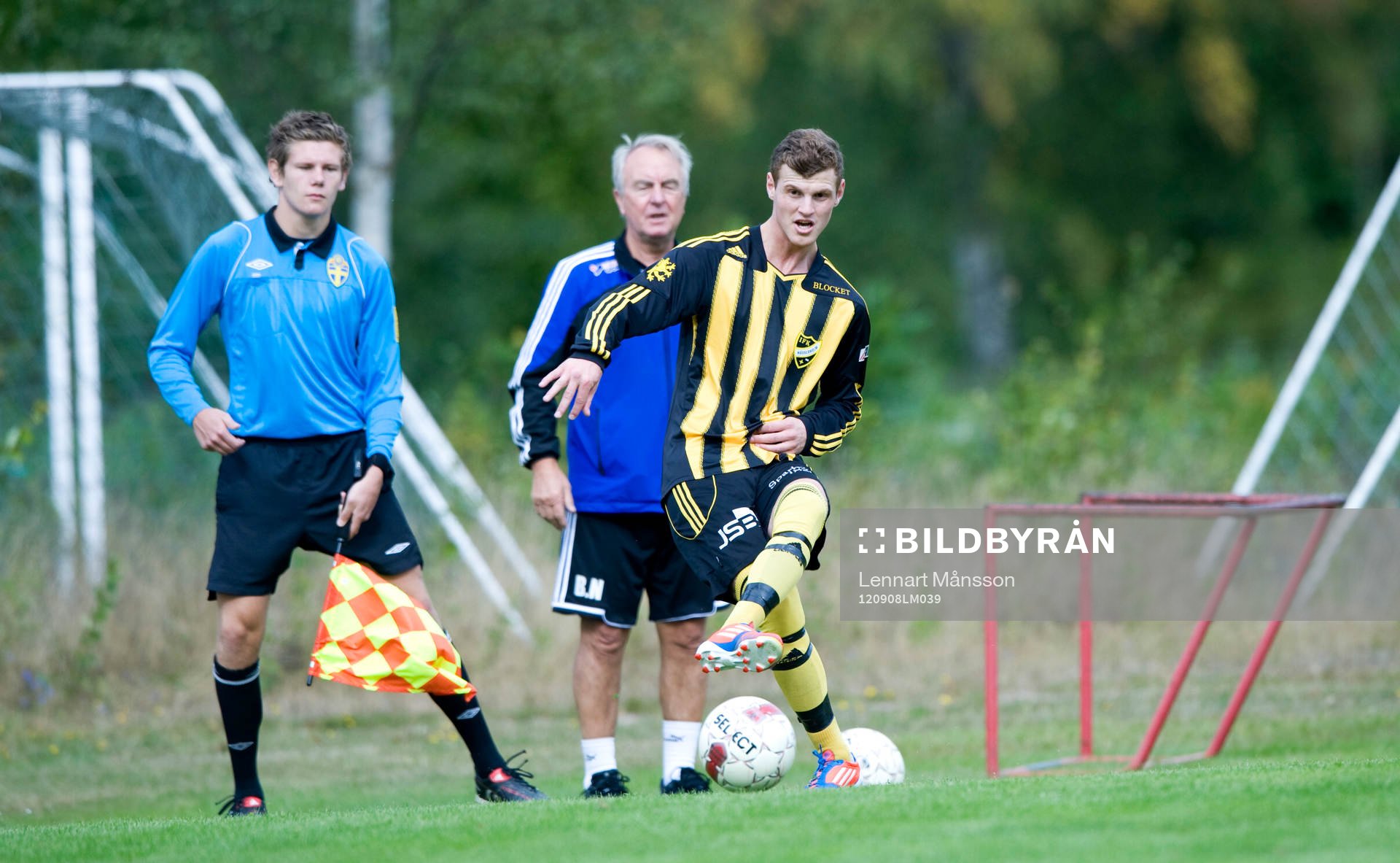 Assisterande domare, Bosse Nilsson, tränare och Ekrem