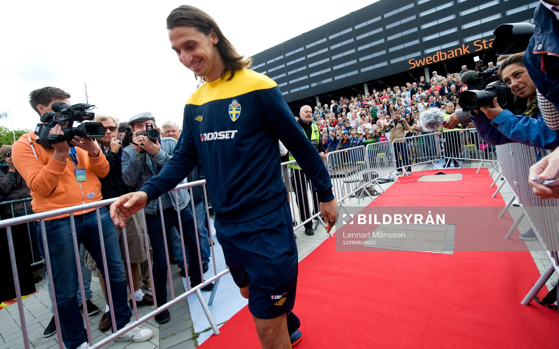 Zlatan Ibrahimovic, platta med Zlatans namn avtäcktes