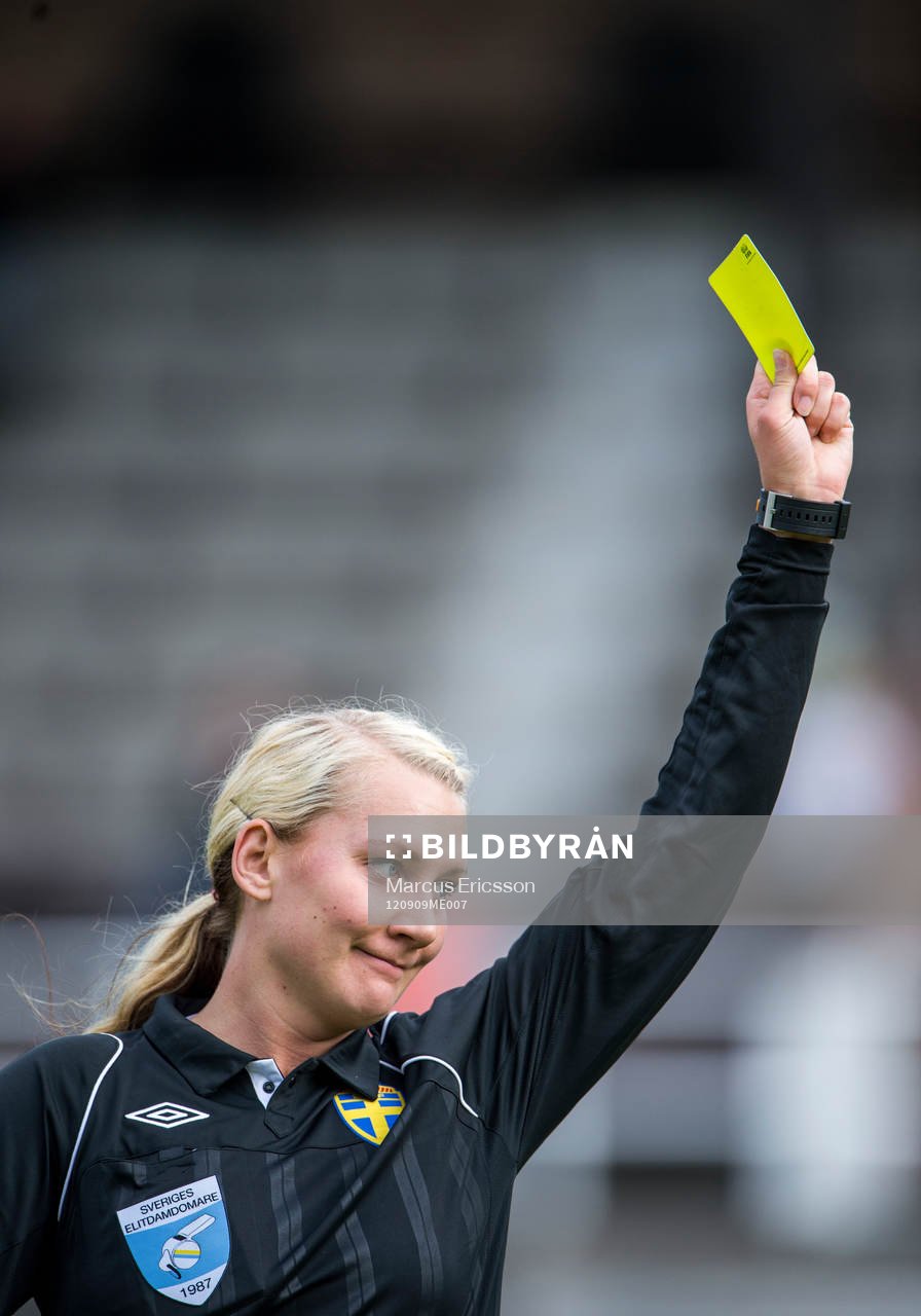 Tess Pettersson, domare
