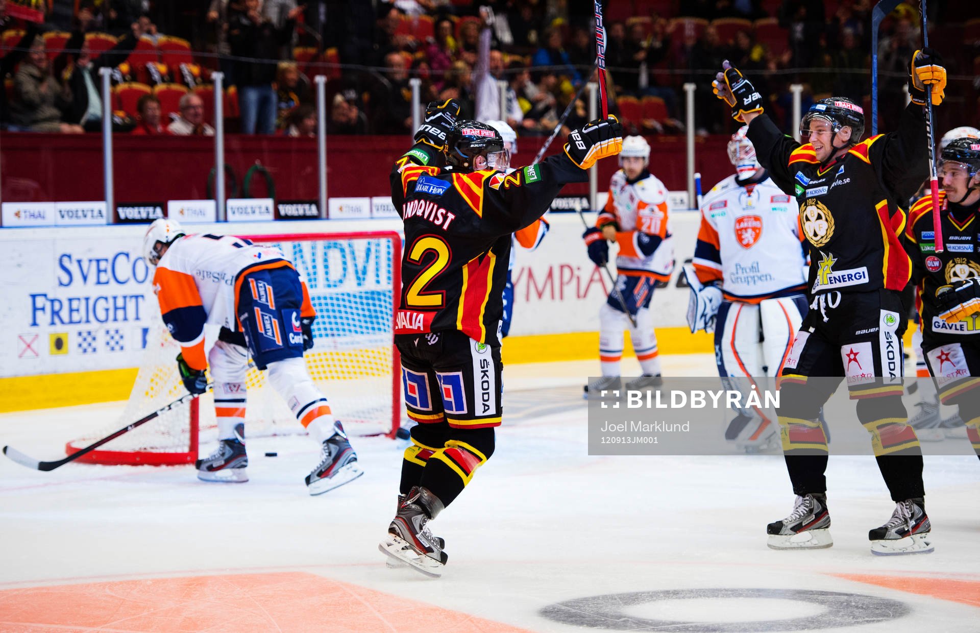 Jörgen Sundqvist och Johan Harju, Brynäs, jublar