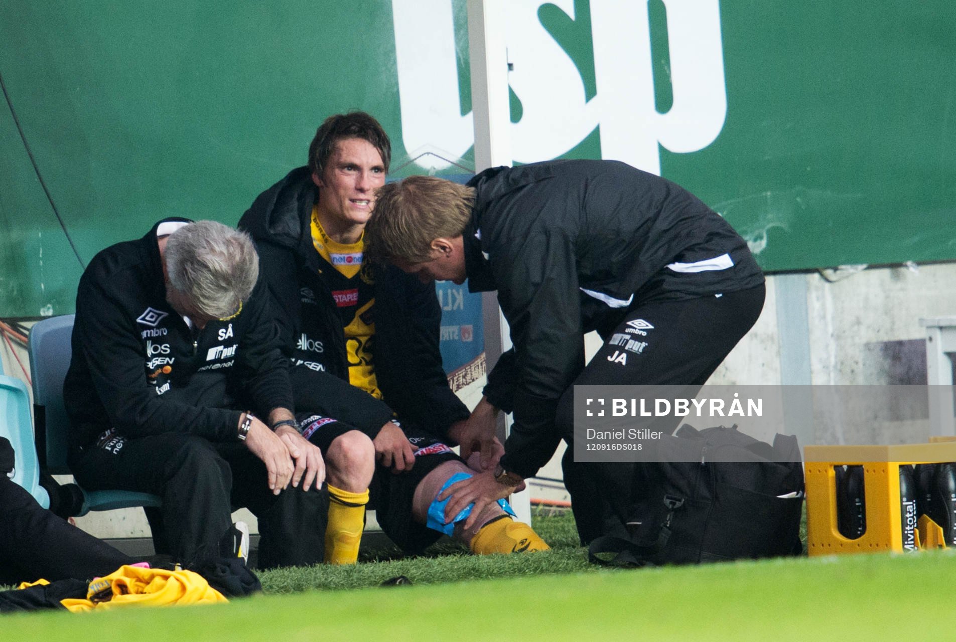 Lasse Nilsson, Elfsborg, utgår med skada
