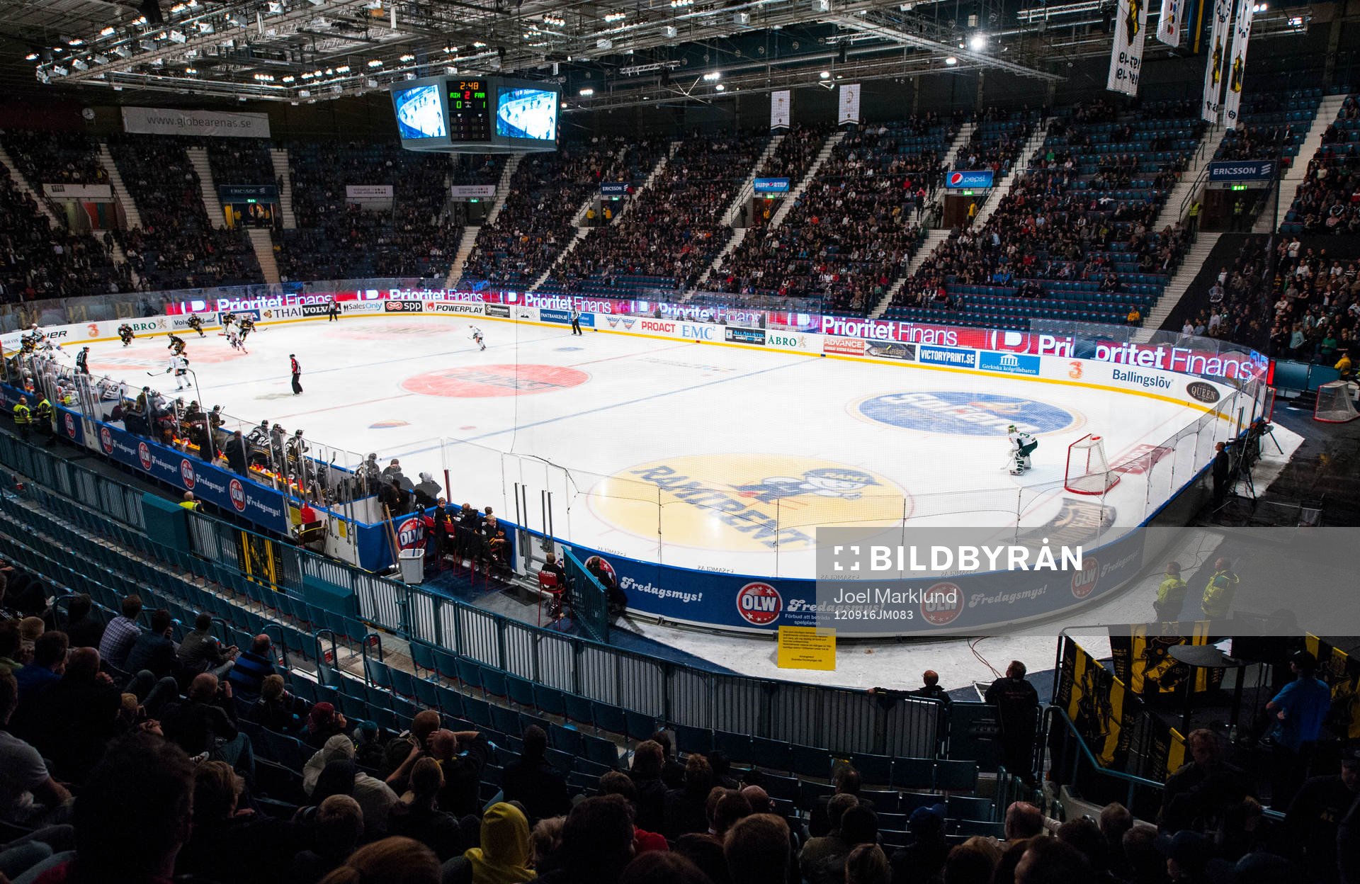 Prioritet finans, ledskärmar, led, annonsering, Hovet,