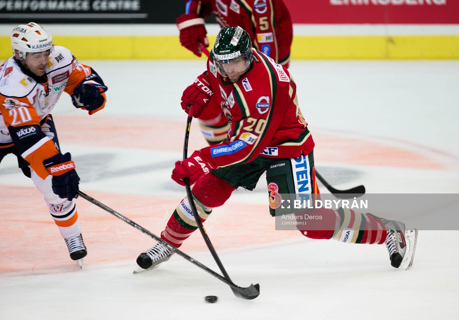 Brad Moran, Joel Lundqvist