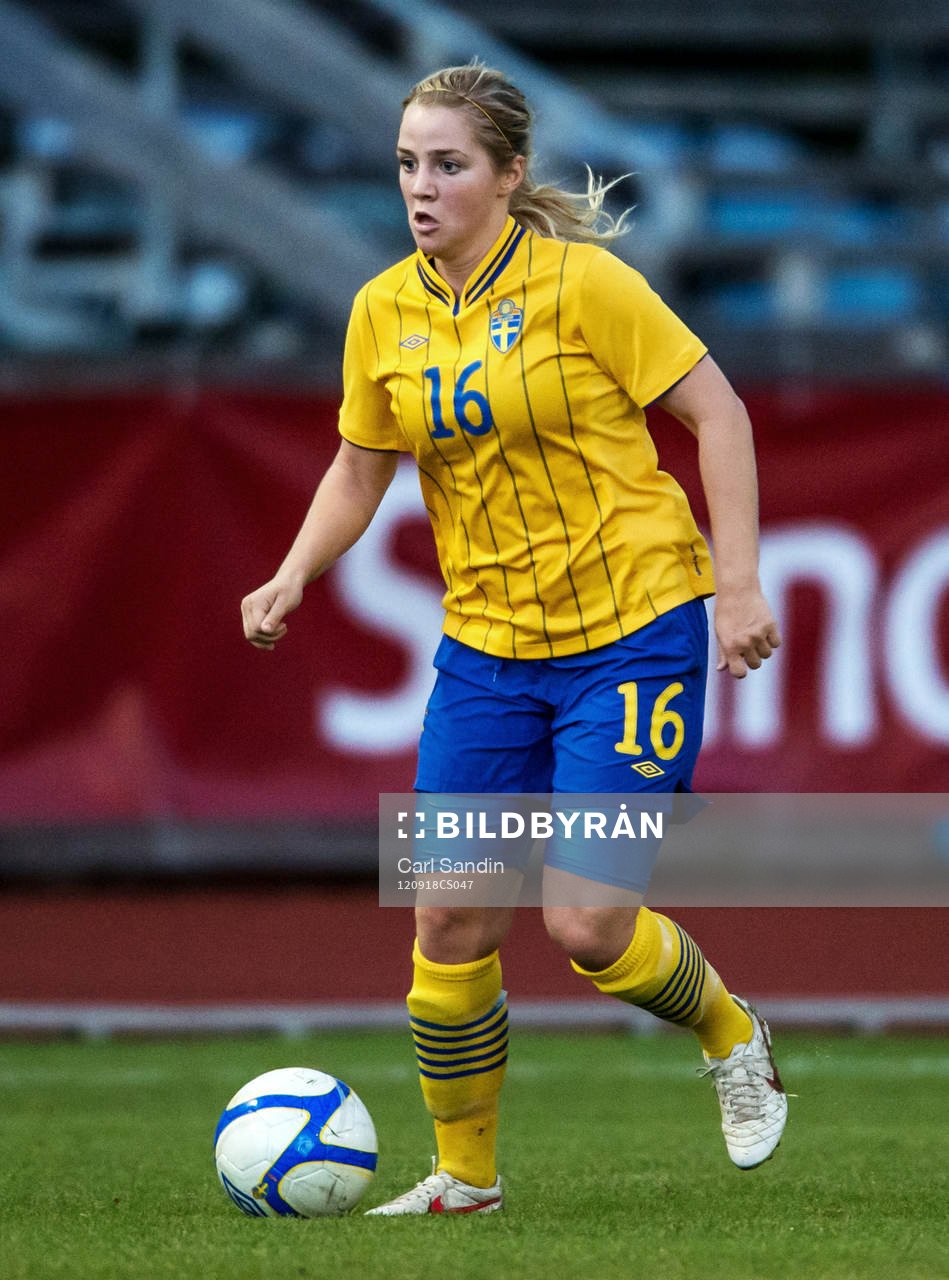 Irma Helin, Sverige
