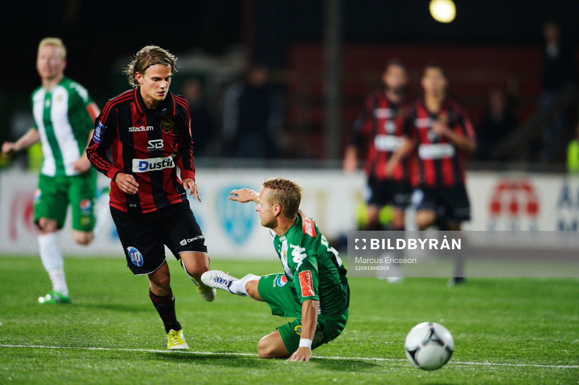 Erik Sandin, Hammarby dras ner av Pontus Segerström,