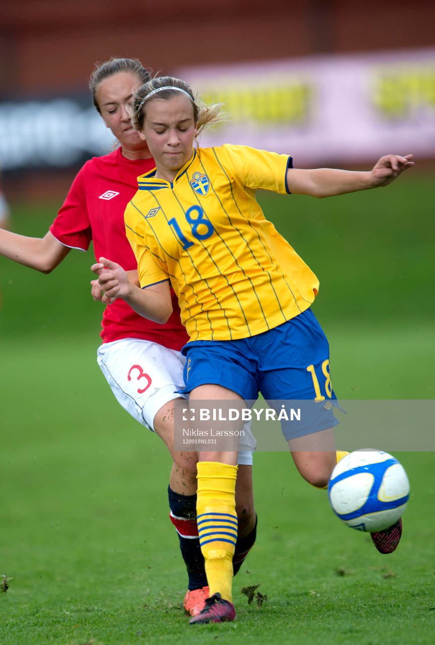 Julia Zigiotti Olme, Sverige och Ida N Roenning, Norge