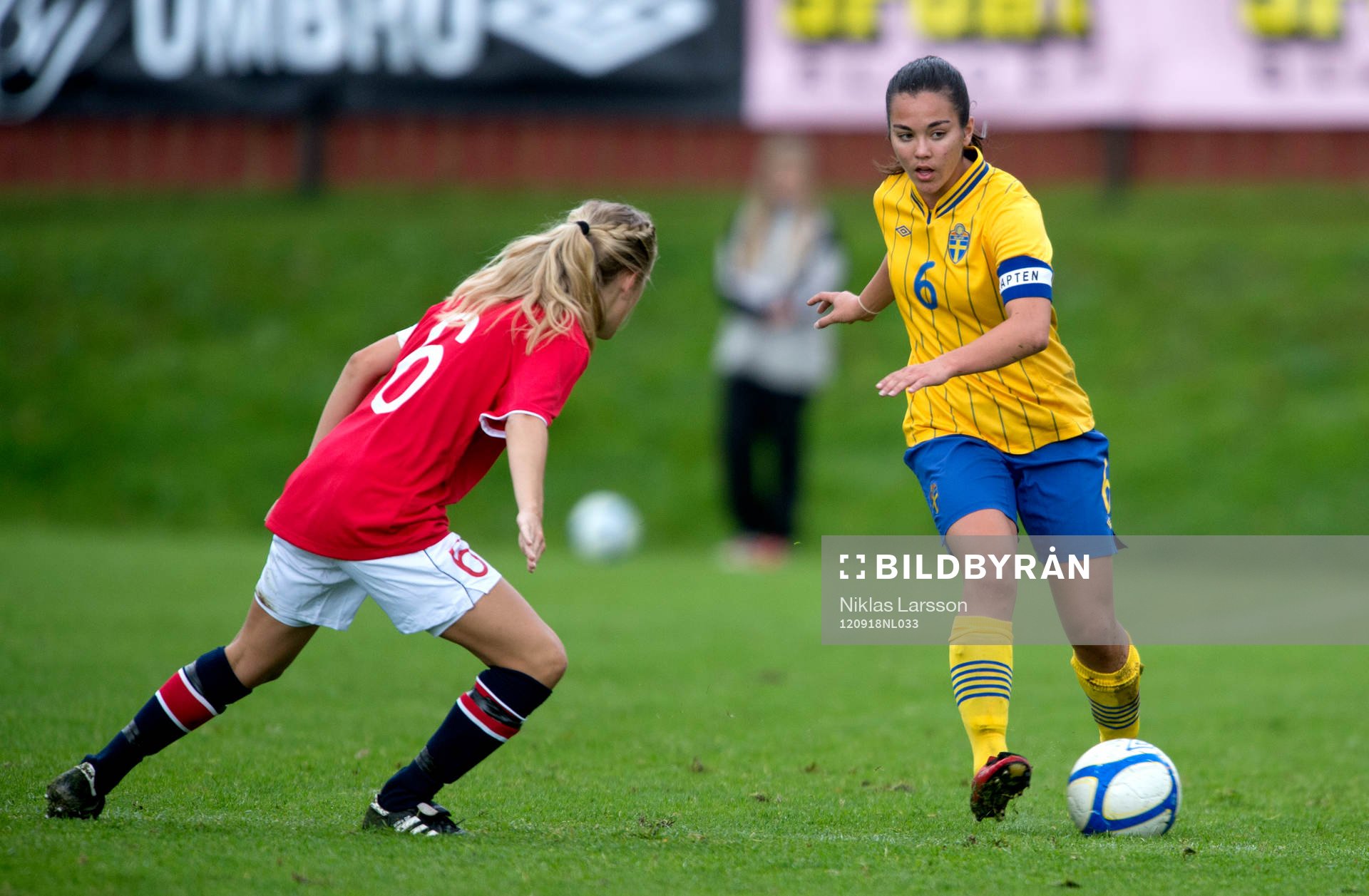 Michelle De Jongh, Sverige och Cecile H Dekkerhus, Norge