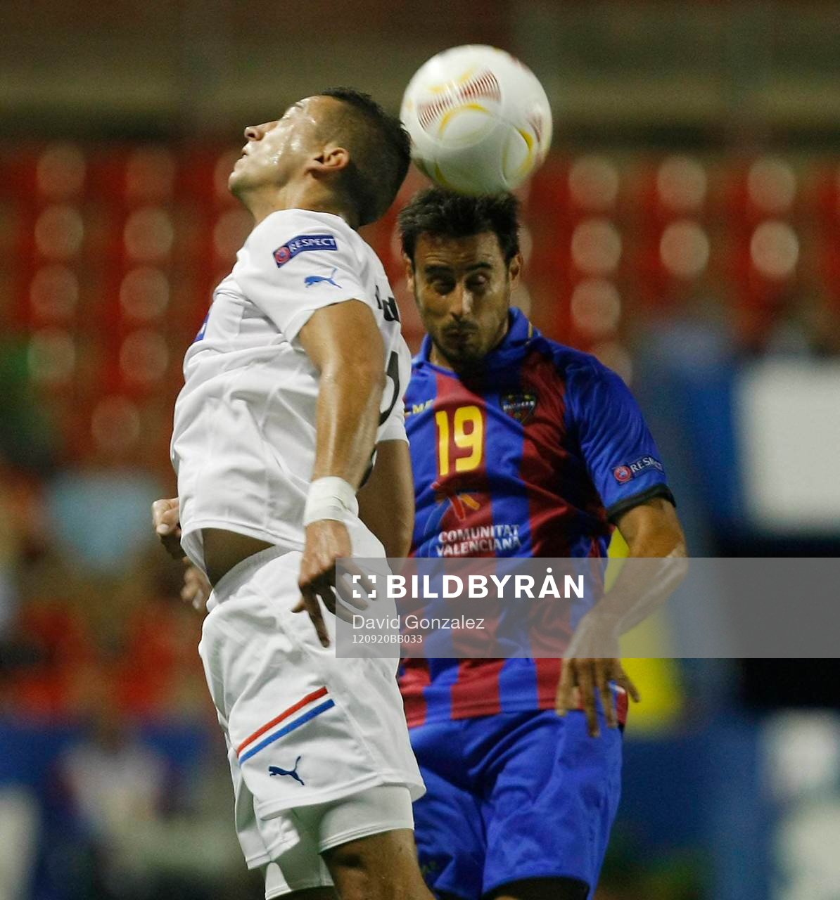 PEDRO LOPEZ, Levante, nickduell