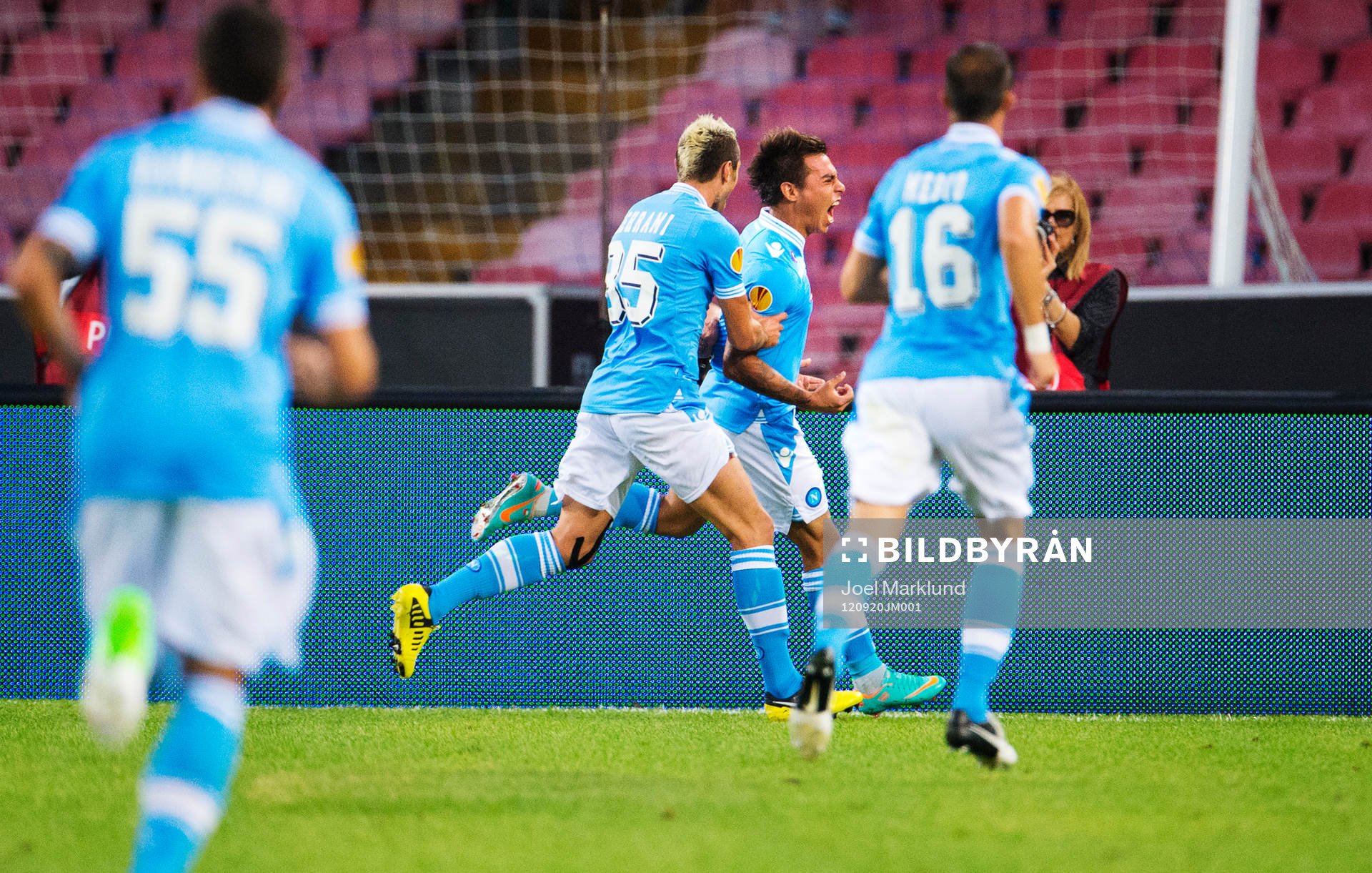 Eduardo Vargas, Napoli, jublar