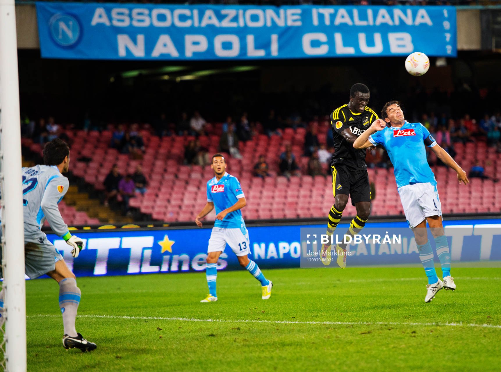 Kwame Karikari, AIK, nickar bollen