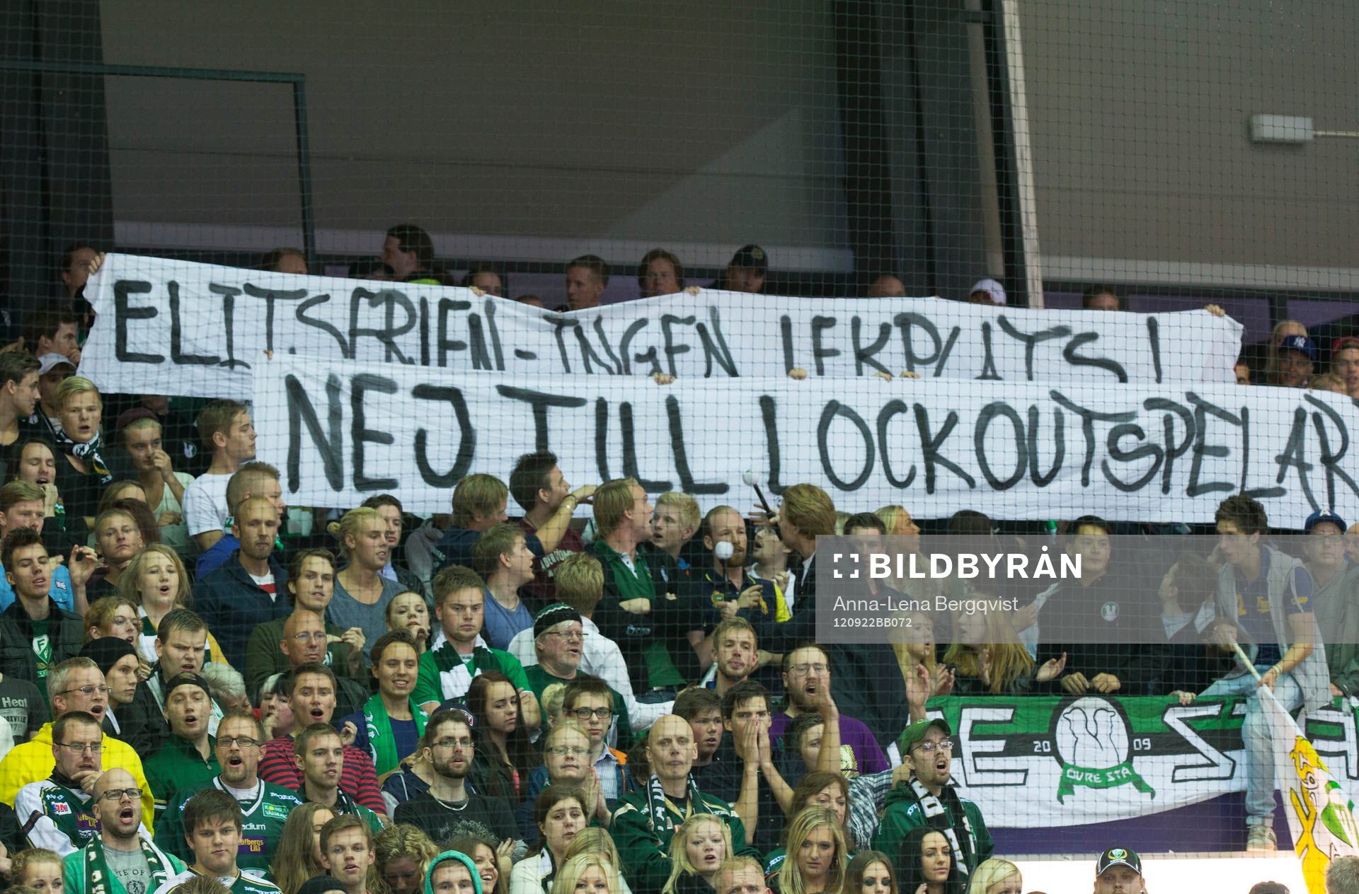 Publik, Fans Supporter Färjestad Nej till Lockoutspelare